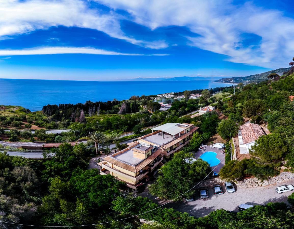 Hotel Cannamele Resort Parghelia Exterior photo